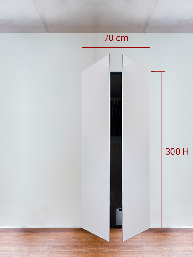 Armadio filomuro a 2 ante simmetriche cm 70x300