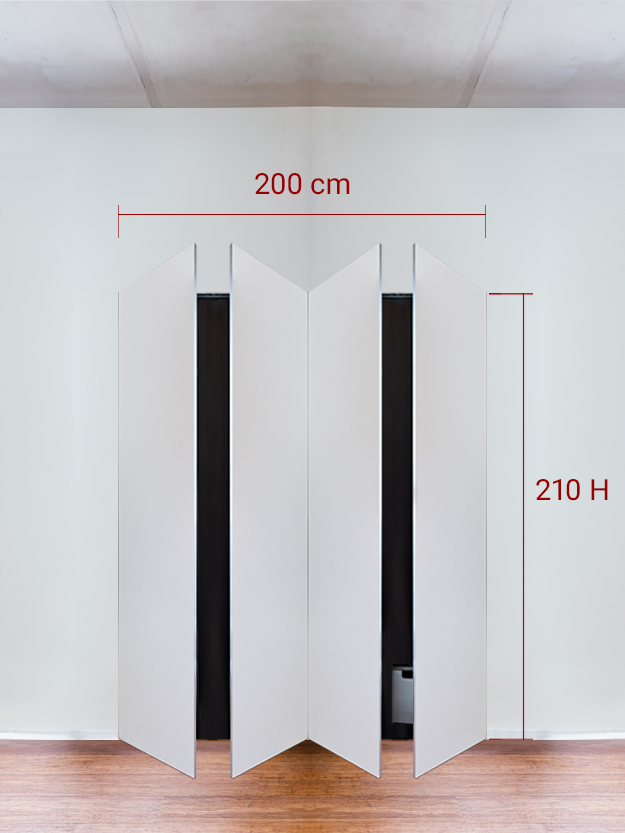 Armadio filomuro a 4 ante simmetriche cm 200x210