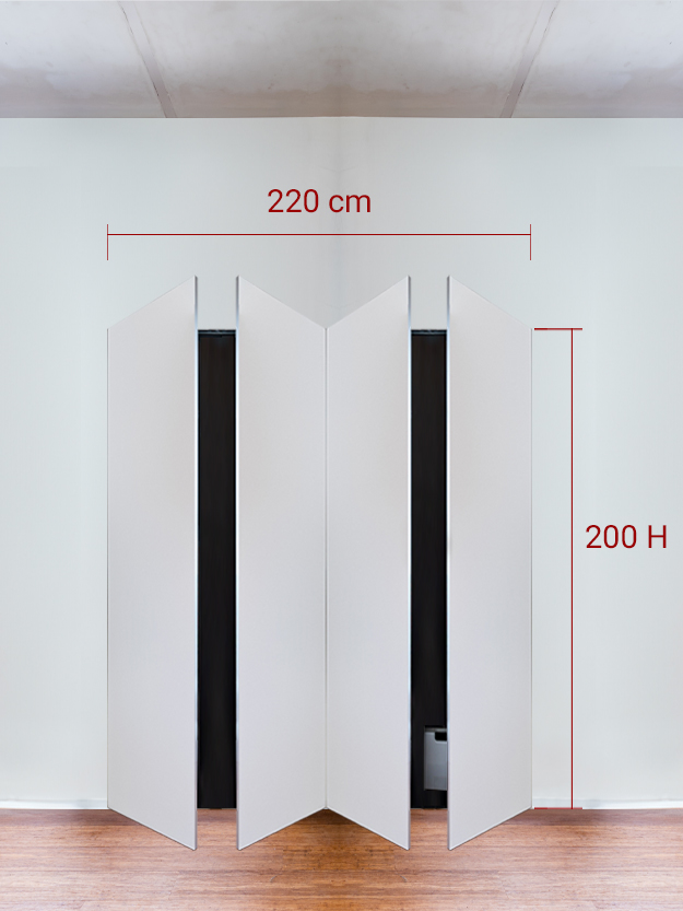 Armadio filomuro a 4 ante simmetriche cm 220x200