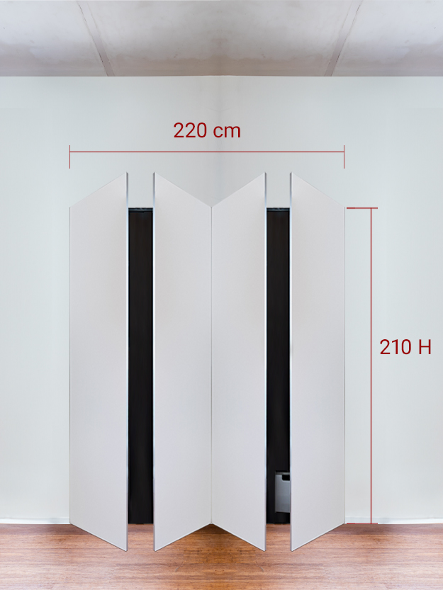 Armadio filomuro a 4 ante simmetriche cm 220x210