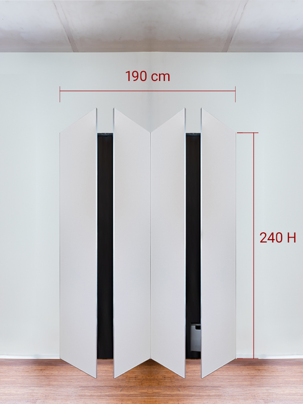 Armadio filomuro a 4 ante simmetriche cm 190x240
