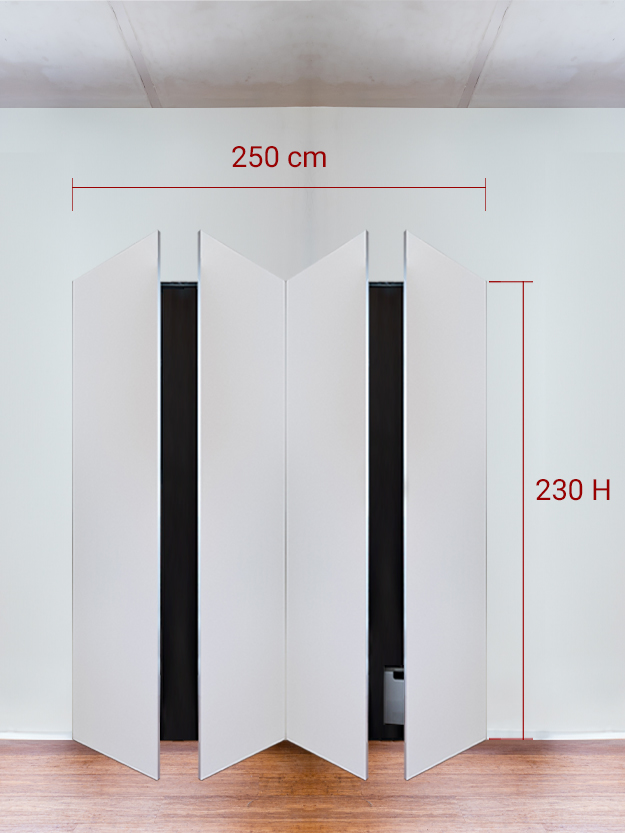 Armadio filomuro a 4 ante simmetriche cm 250x230